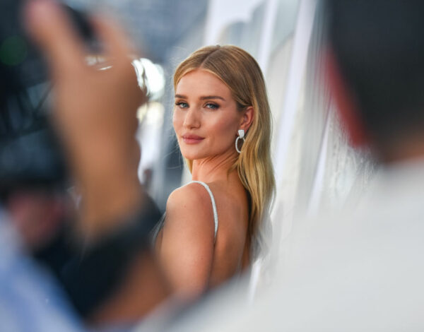 Rosie Huntington-Whiteley je lansirala beauty brend!