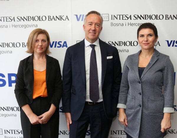 Inspirisani srcem - Intesa Sanpaolo banka