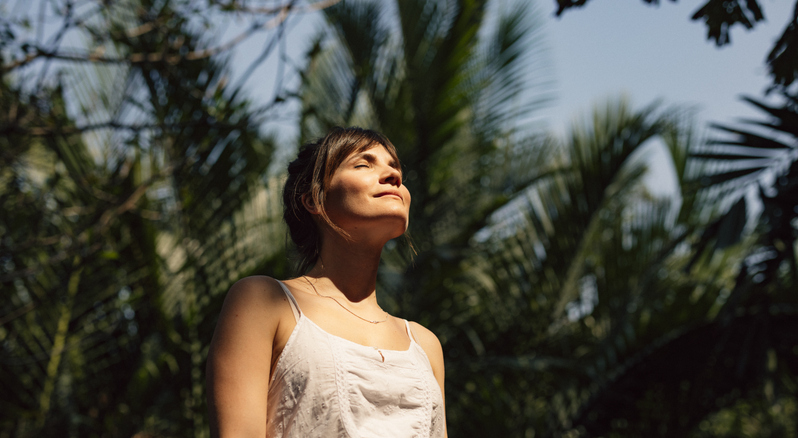 Tehnike opuštanja predstavljaju jednostavne, ali izuzetno učinkovite metode koje pomažu umu i tijelu da pronađu balans, smanje napetost i vrate energiju potrebnu za svakodnevne izazove.