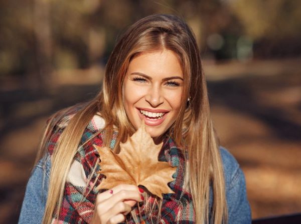 Boja kose koja je osvojila jesen 2025