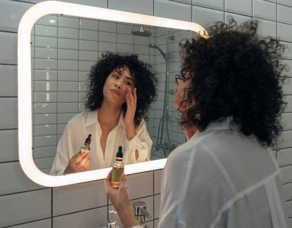 Ricinusovo ulje – tajna blistave kože i mladolikog izgleda