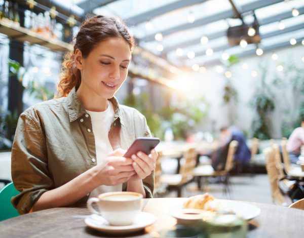 Dnevni horoskop za 6. novembar 2025: dan introspekcije, rasta i emocionalne jasnoće