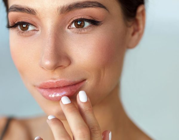 5 nijansi karmina koje ćete nositi ove zime