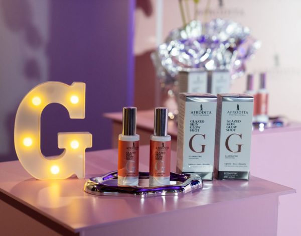 55 godina ljepote: Afrodita predstavila revolucionarni Glazed Skin Glow Shot